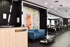 Salon de coiffure Toni & Guy