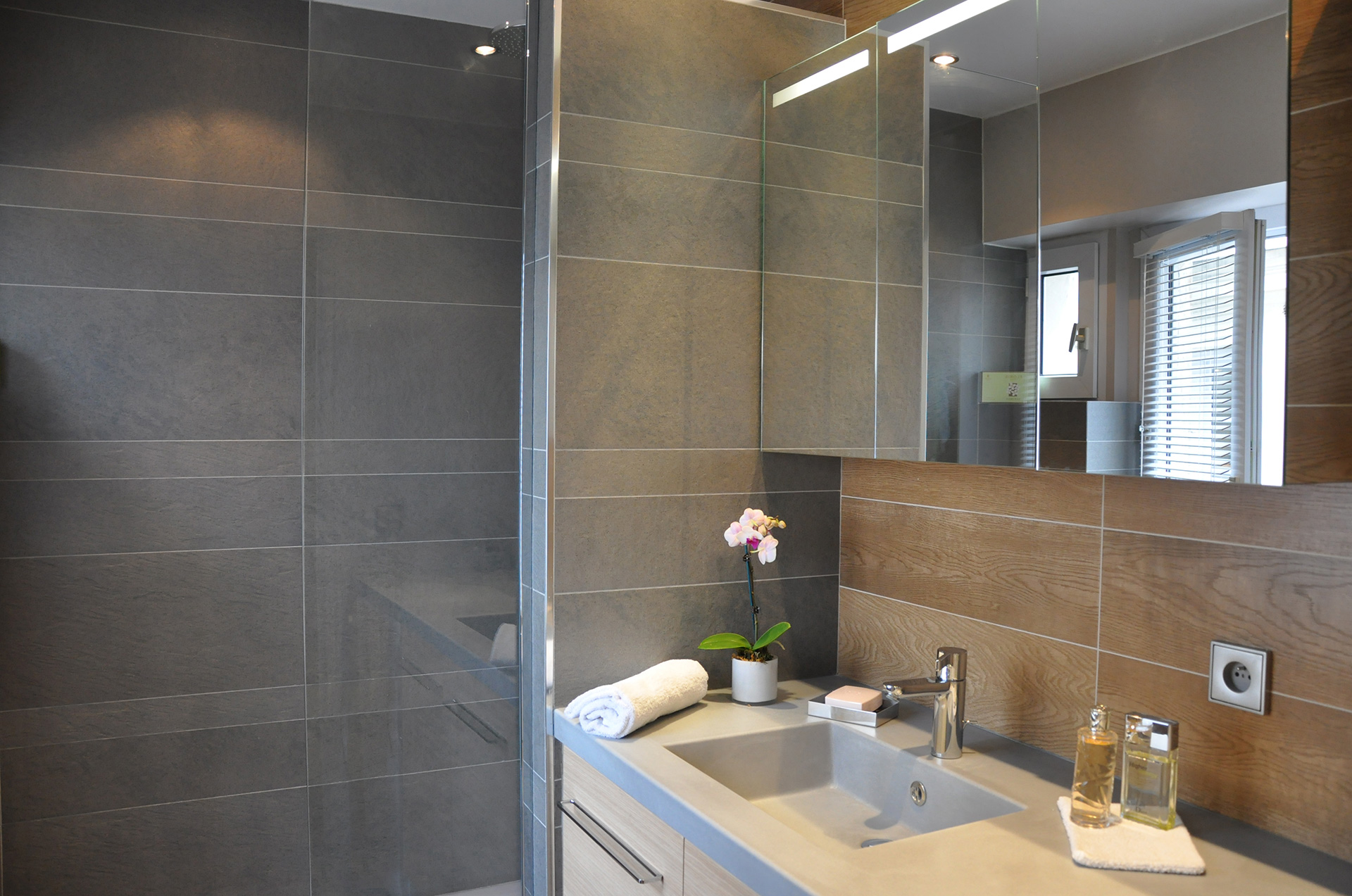 Rénovation de la salle de bain d’un appartement parisien par Borella Art Design