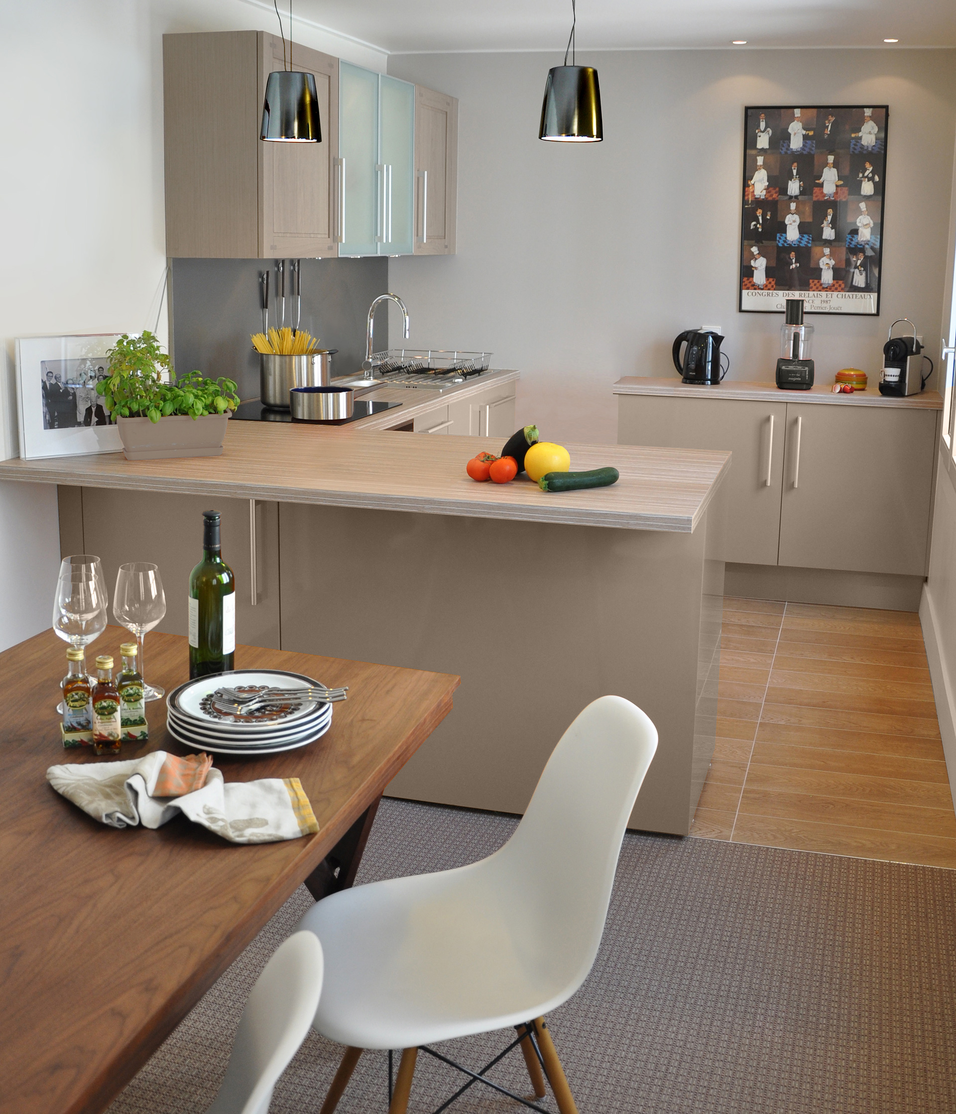 Rénovation de la cuisine d’un appartement parisien par Borella Art Design
